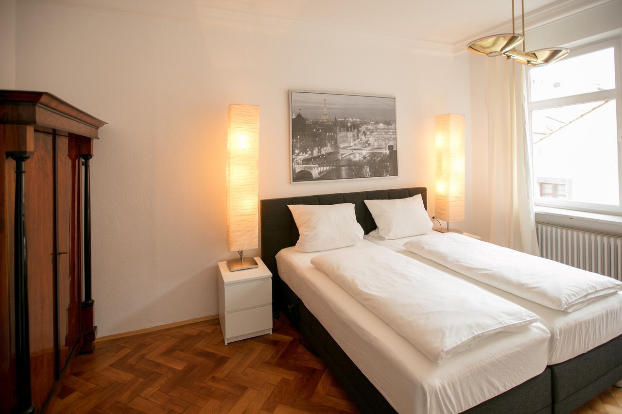 Palazzo Am Dom Aparthotel Regensburg Exteriör bild